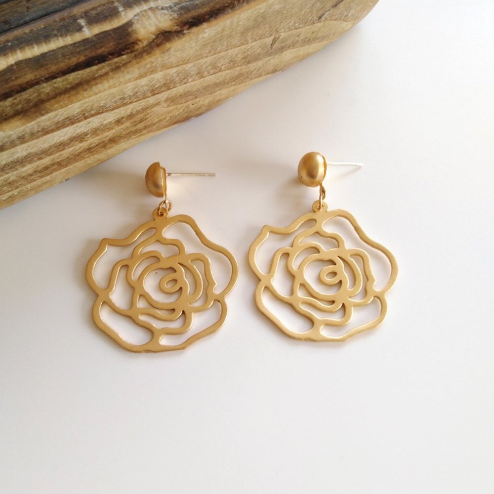 💙S925 GOLD FLOWER EARRINGS - Picture 6 of 11